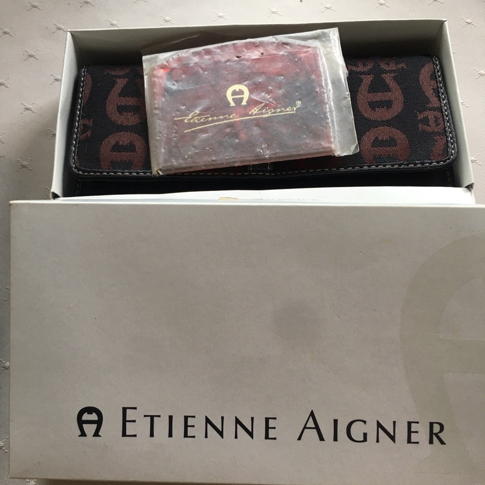 Etienne Aigner Brown Logo Wallet NWT